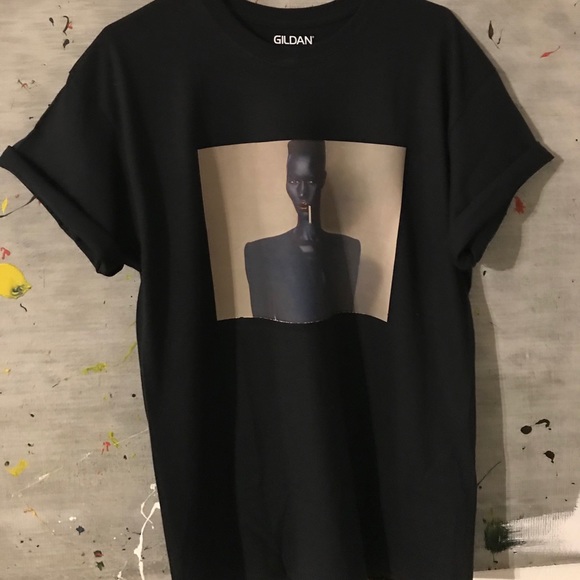 COPY - Grace Jones graphic Tee - Picture 1 of 3